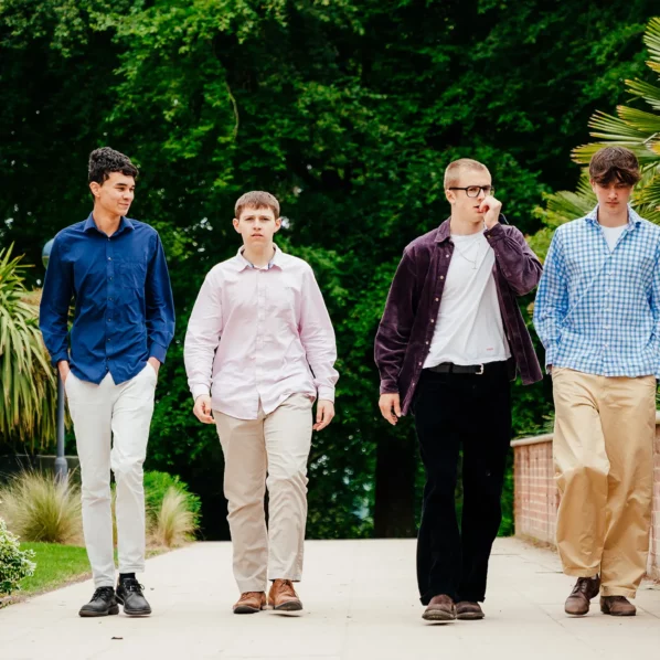 Pupils walking